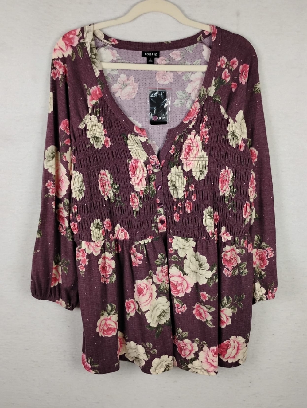 New Torrid Smocked Henley Babydoll Top Size Women's 2X - Picture 2 of 5